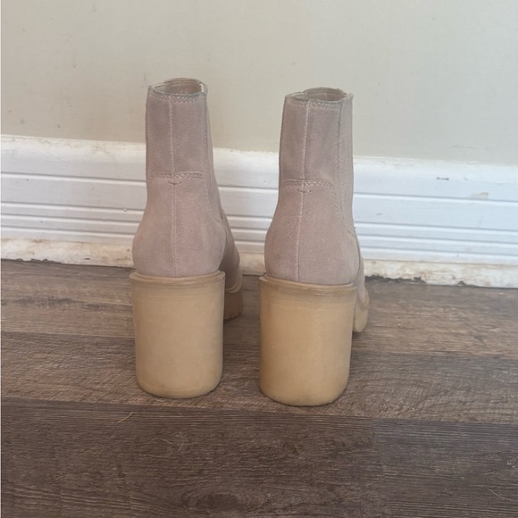 Dolce Vita Ankle Boots | Women’s Size [9] | Leather Block Heel Booties - Picture 3 of 4